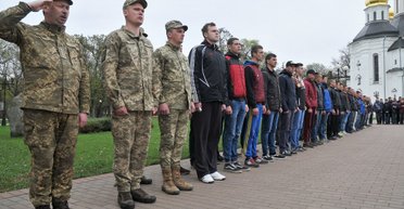 "Больше не будет никаких очередей": эксперт объяснил, почему вскоре не будет "армагеддона" в ТЦК (видео)