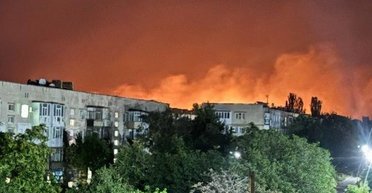 В ряде аэропортов объявлен план "Ковер": Россию и оккупированные регионы массированно атаковали БпЛА (фото, видео)