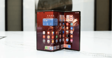 Новый складной смартфон с тремя экранами не заставит себя ждать: что известно о Mate XTs