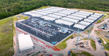 Катастрофа із супербатареєю поставила під загрозу сонячну енергетику: що сталося