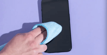 Поради з очищення смартфона: 5 простих кроків для ефективного догляду за гаджетом