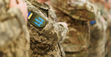 Призыв в ВСУ с 18 лет: от Зеленского требуют показать приверженность Западу, – СМИ