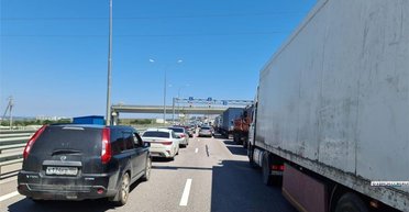 Кибератака на Крым: ГУР "выключило" кассовые аппараты и движение по Керченскому мосту, — источник Фокуса