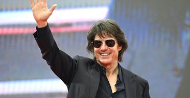 Том Круз заліз на дах кінотеатру в Лондоні (відео)