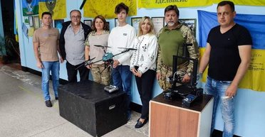 Железная птичка ВСУ: юный украинец создал военный дрон, и его уже применяют на фронте