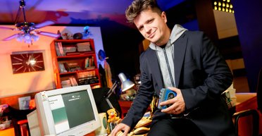 Ведучий Анатолій Анатоліч поскаржився, що вже втретє не може стати на облік у військкомат