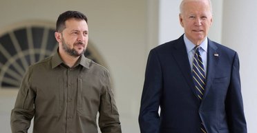 Отказ Зеленского мобилизовать 18-летних испортил отношения с Байденом, — СМИ