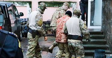 В политической ловушке. Что ждет захваченных в плен украинских моряков