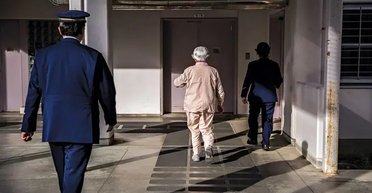 Вместо бедности и одиночества на воле: пожилые японцы выбирают жизнь в тюрьме