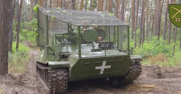 Четверо бойцов ВСУ отбили вражеский штурм, захватили МТ-ЛБ россиян и вывезли на нем своих раненых