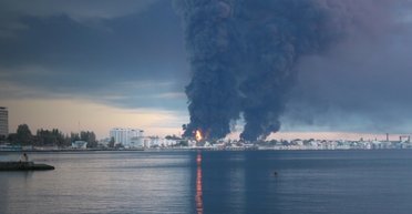 Удар по нафтовому терміналу у Феодосії знизить потенціал ЗС РФ, — розвідка Британії (фото)