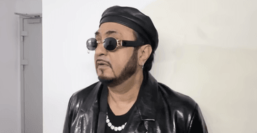 Чоловіків вивозили з України під виглядом музикантів Петра Чорного: реакція співака на розслідування (відео)