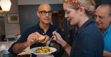 Спагетти с кабачками: рецепт вкусного блюда от актера Стэнли Туччи