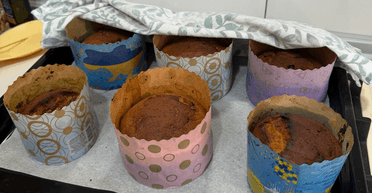 Українці масово скаржаться на зіпсовані паски у Чистий четвер: "Чому не попереджаєте?"