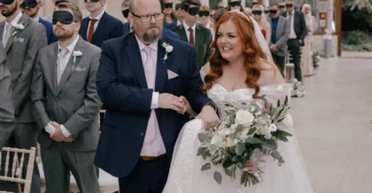 "Відчули світ Люсі": сліпа наречена закрила гостям очі, щоб вони зрозуміли її почуття (фото)