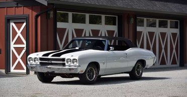 Новый рекорд: самое мощное авто 70-х ушло с молотка за $600 000 (фото)