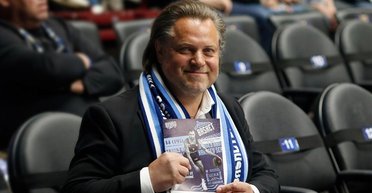 Підтримав вторгнення РФ і захищав Путіна: оперному співакові з Буковини повідомили про підозру