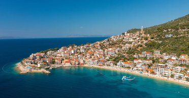 Жители хорватского городка выгоняют поляков, которые приобрели дома на побережье: в чем причина