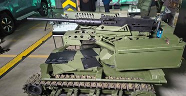 Поражает цели в небе: в Украине показали боевого робота Spider для огневой поддержки (фото)
