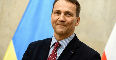 Глава МИД Польши считает "обязанностью" сбивать российские ракеты над Украиной: в НАТО отреагировали