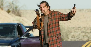 "Одна битва за другой": рецензия на черную комедию с Леонардо Ди Каприо и Шоном Пенном