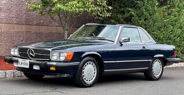 Старий 35-річний Mercedes-Benz пішов із молотка за ціною нового Land Rover Defender (фото)