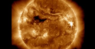 Найсильніший спалах на Сонці за 6 років: як звучить енергетичний удар по Землі (відео)