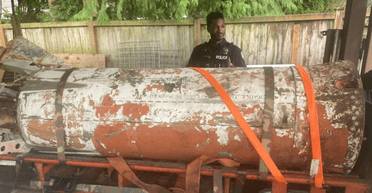 Купив на розпродажі: американець зберігав у гаражі інертну ядерну ракету (фото)