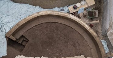 Заслужил особые почести: археологи обнаружили необычное захоронение в Помпеях (фото)