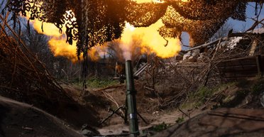 Невидимы для БПЛА: минометчики ВСУ показали использование специальных укреплений (видео)