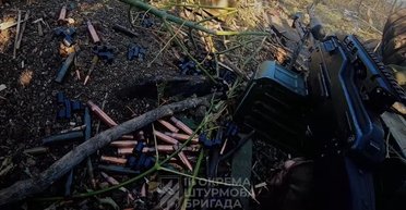 Бійці ЗСУ використовують кулеметні стрічки з полімерів: у чому перевага рішення (фото)