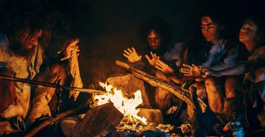 Еще 1 млн лет назад. Ученые считают, что древние люди разводили огонь намного раньше