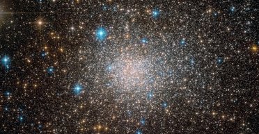 "Кометний" хвіст у центрі Чумацького Шляху допоміг вирішити 100-річну космічну загадку (фото)