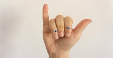 Хруст пальцев вызывает артрит: действительно ли этот процесс вреден для нас