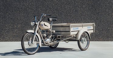Необычный раритет: на аукцион выставили уникальный грузовой мотоцикл Maserati (фото)