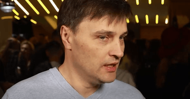 Зашивали у двох місцях: ведучий Ковальський після ДТП за кордоном показав своє обличчя