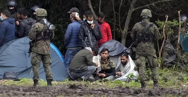 "Потрібно більше сил": Польща відправить додаткові війська на кордон із Білоруссю, — ЗМІ