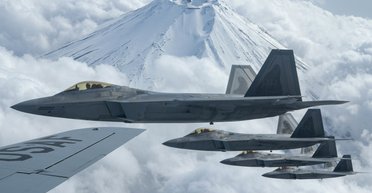В Китае нашли способ обнаружения истребителей-невидимок F-22: понадобится всего 3 радара