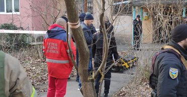 В Одесі чоловік узяв у заручники жінку і дитину: втрутилися спецпризначенці, — ЗМІ (фото)