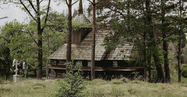 Застыло во времени: посреди Карпат нашли село, которого нет на картах (фото)