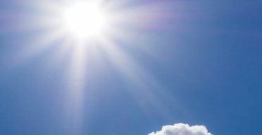 Небо описували, як "залізне": людям знадобилися століття, щоб назвати синій колір