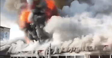 В Дагестане вспыхнул комплекс из торговых центров, произошла эвакуация (видео)