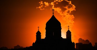 Слава богу, что бога нет. Зачем политики путают грешное с праведным