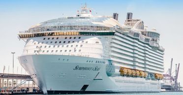 "Ховався під ліжком": член екіпажу круїзного лайнера таємно знімав майже 1000 пасажирів (фото)