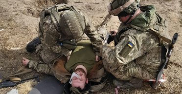 "Ни зайти, ни заехать": раненые в Покровске могут ждать эвакуации 50 дней, — медик