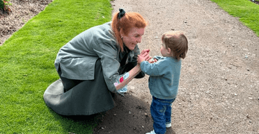 Принцеса Євгенія показала підрослого сина Ернеста (фото)