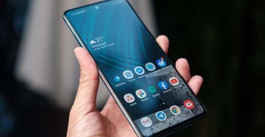 Android-фони виявилися кращими за iPhone, яким досі не вистачає цих зручних функцій