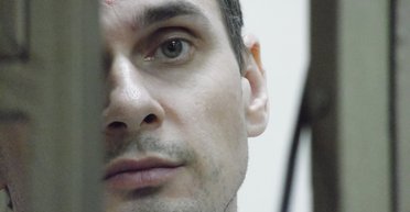 Хлопушка для Сенцова. Когда нам перестанут сниться тюрьмы