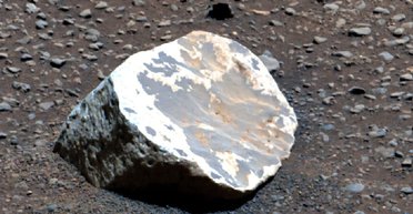 На Марсе шли дожди и, возможно, планета была обитаемой: доказывают странные камни (фото)