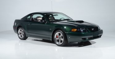 Звезда 2000-х: обнаружен раритетный 23-летний спорткар из США в новом состоянии (фото)